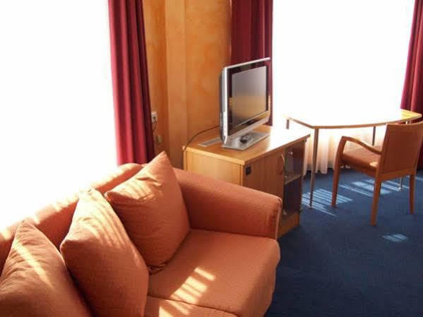 Allee Hotel Karlsruhe Kültér fotó